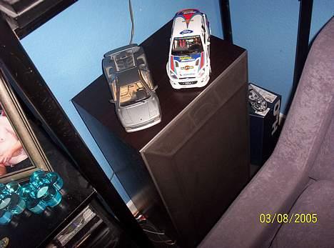 Hjemmebiograf Jvc rx - 7032v - jamo speaker.. de står SÅ elendigt, men har ikk nok plads =( billede 11