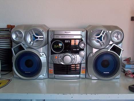 Minianlæg Panasonic SC-AK320 billede 1