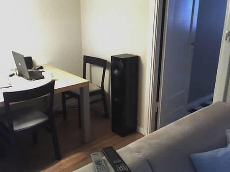 Hjemmebiograf AudioPro Blue Diamond v.2 - Baghøjtalerne. Noget lidt billigt noname fis... spiller dog ok til bagdelen ;) billede 5