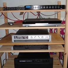 Musikanlæg Crown Reference + JBLpro