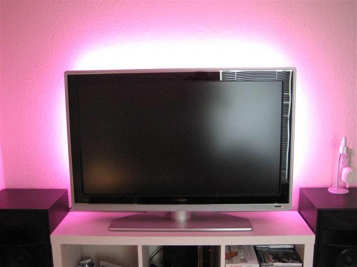 Hjemmebiograf FULL HD - CV & Carver. - hygge lys - standby lilla. billede 1