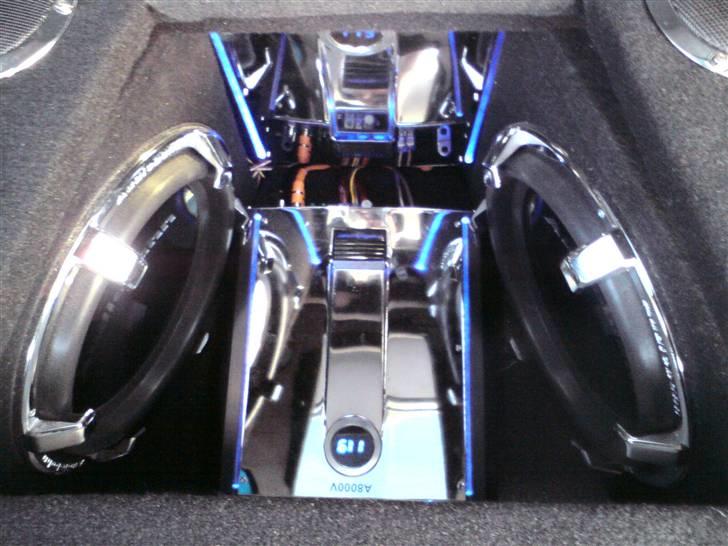 Bilstereo audiobahn billede 2