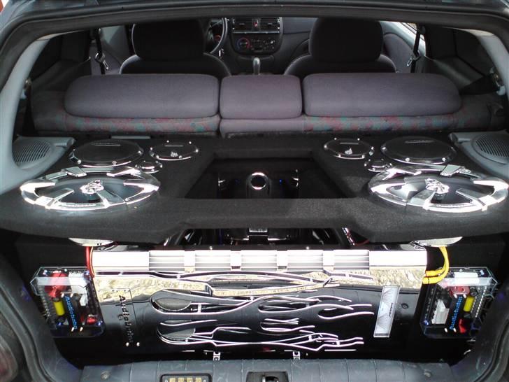 Bilstereo audiobahn billede 4