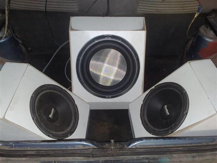 Bilstereo i golf markræser billede 2