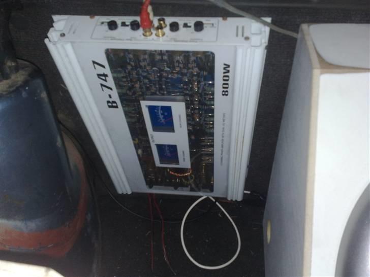 Bilstereo i golf markræser billede 16