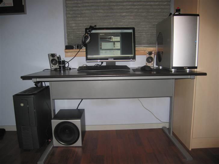 Computeranlæg Logitech Z2300 billede 2