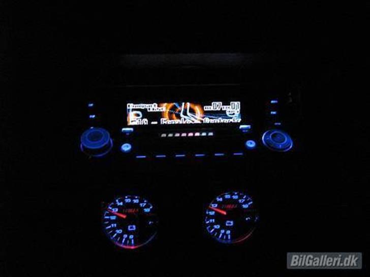 Bilstereo Pioneer PRS - Headunit med voltmetre billede 1