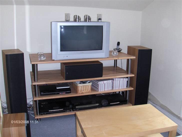 Hjemmebiograf HK,B&W,Optoma DLP DIY - Endnu et overwiev af mit setup arbejder stadig lidt på kabelrodet bagved billede 7