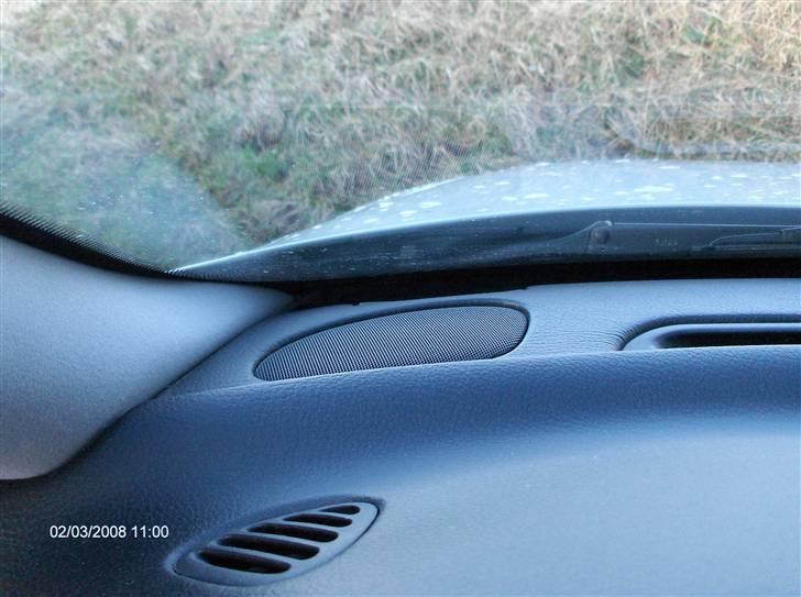 Bilstereo 406 Coupe` - diskant i forruden billede 3