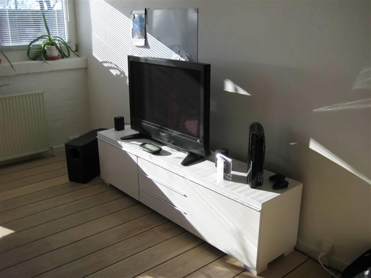 Hjemmebiograf Bose, Panasonic, Ps3 - Inden jeg fik stander hjem og styr på ledningerne. billede 2