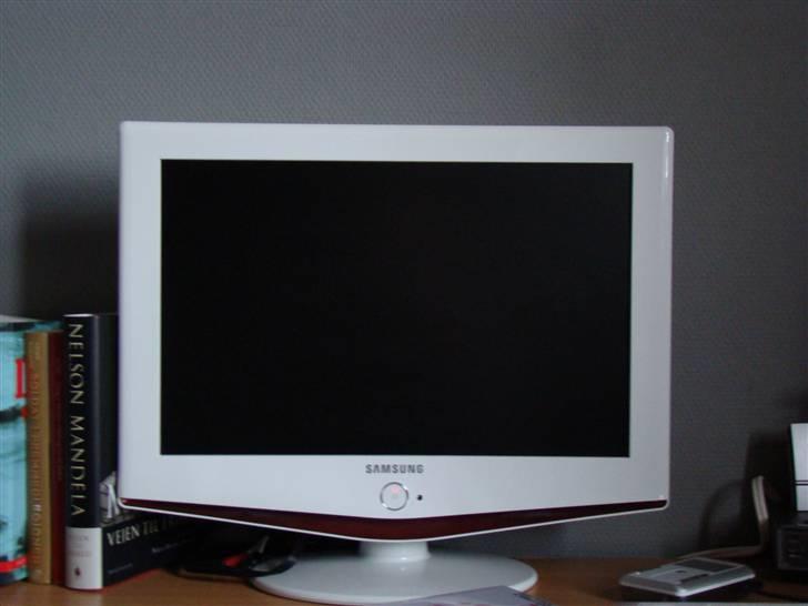 Musikanlæg Harman Kardon og jamo billede 8