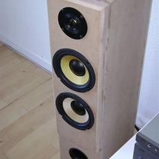 Musikanlæg NAD og DIY