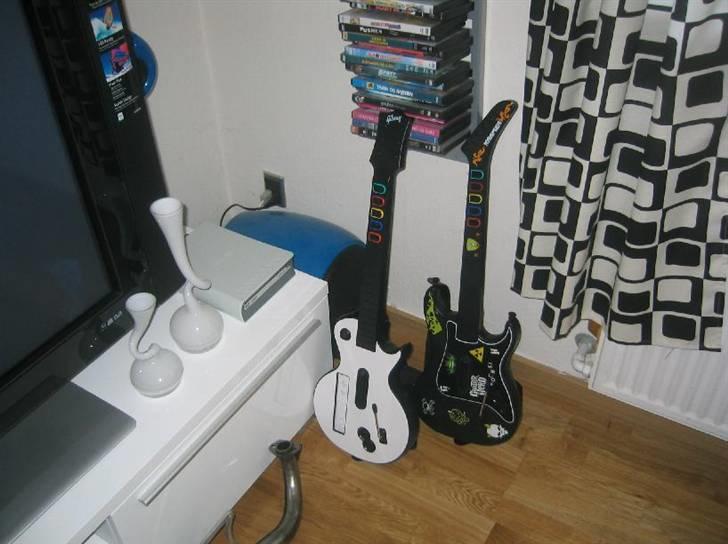 Musikanlæg 50", 360 og wii, gammelt - Guitar Hero 3 til Wii og Ps2 :D ,, mindre kunne jo ikke gøre det :D , billede 15