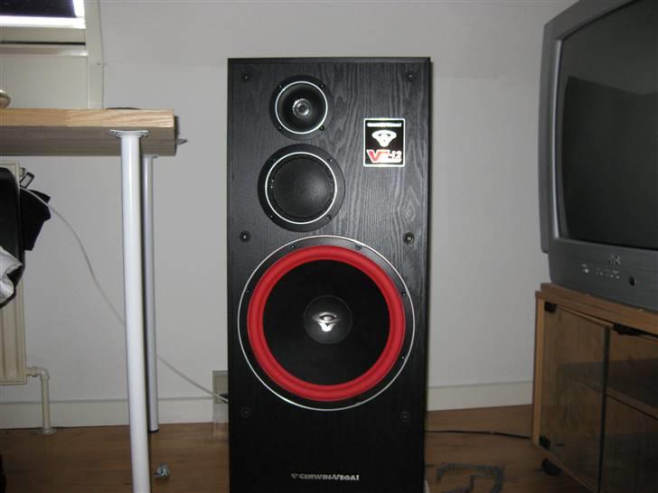 Musikanlæg Cerwin-vega, NAD, samsung billede 3