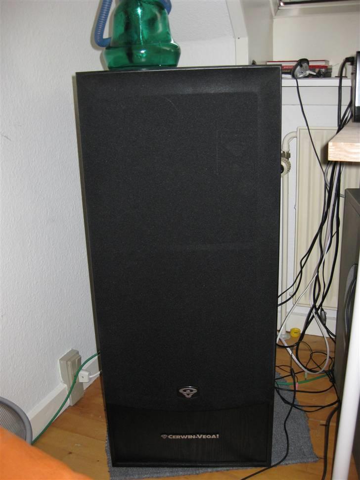 Musikanlæg Cerwin-vega, NAD, samsung billede 9