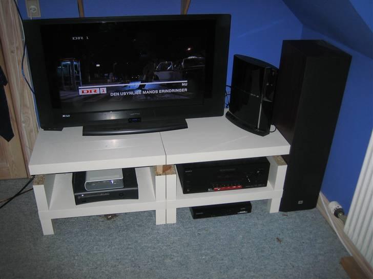 Hjemmebiograf Sony, JBL & Argon - Setup med den ene af de 2 nye fronthøjtalere billede 1