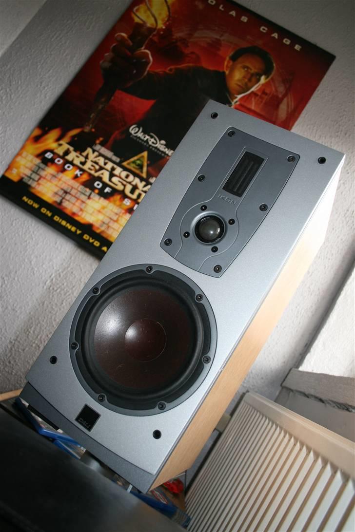 Hjemmebiograf Home Cinema - Baghøjttaleren "uden tøj på". billede 4