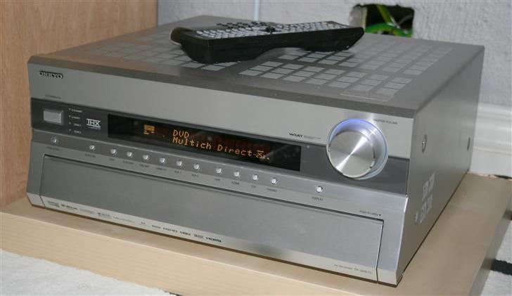 Hjemmebiograf Home Cinema - Den potente Onkyo TX-SR 875. billede 8