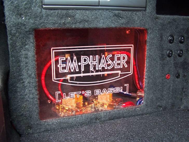 Bilstereo                   i Mitsu billede 1