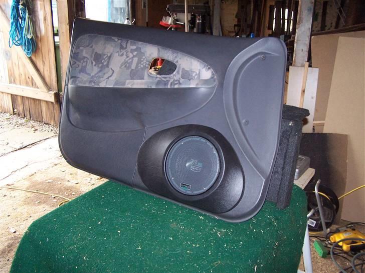 Bilstereo                   i Mitsu billede 6