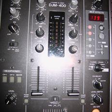 Diskoteksanlæg 2*CDJ 800 - 1*DJM [SOLGT]