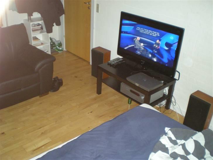 Hjemmebiograf Samsung, NAD, B&O billede 1