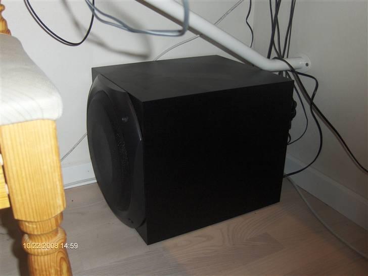 Computeranlæg Logitech Z-5500 - Subwooferen billede 2