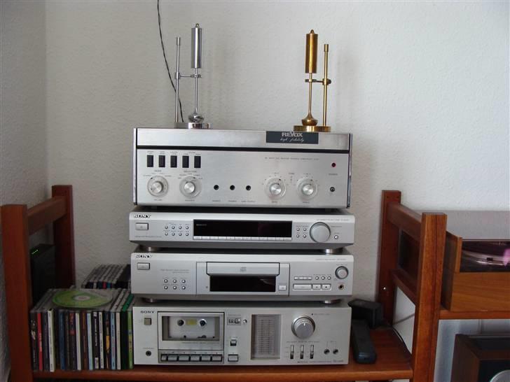 Musikanlæg Pappas anlæg Revox / Sony billede 1