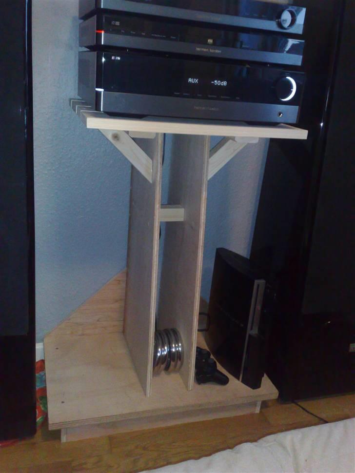 Musikanlæg harman/kardon 980 JBL - det nye "bord" jeg har bygget billede 18