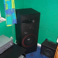 Musikanlæg Cerwin Vega - Nad