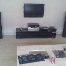 Musikanlæg Sony - Cv  smidt ud ! 