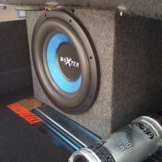 Bilstereo Audiio system i 206