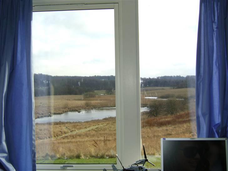 Hjemmebiograf nice view - Udsigten fra værelset.  Ærgeligt man ikke fornemmer hvor flot det i virkeligheden er! billede 14
