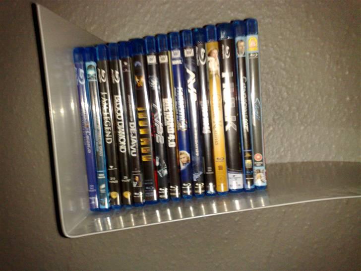 Hjemmebiograf Kings bio i FULL HD - min "mini" blu ray samling men den er ved at udvikle sig stille og rolig billede 16