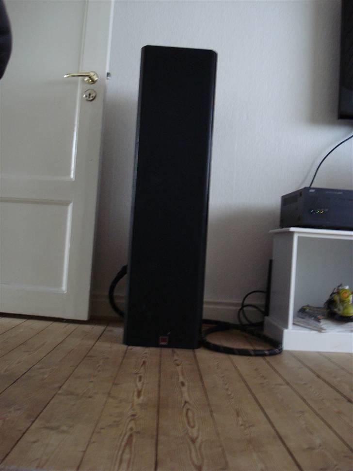 Hjemmebiograf LG Nad Dali micro pod   billede 8