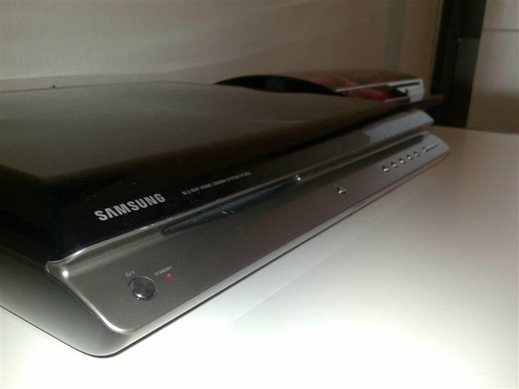 Hjemmebiograf LG 60" samsung blu-ray - Forstærkeren med Blu-ray osv. billede 9