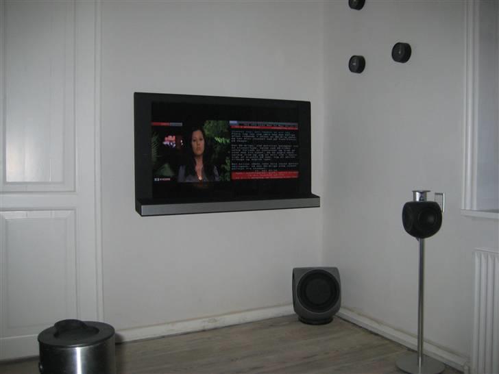 Musikanlæg B&O - Mit nye Beovision 8 40" (super fedt) billede 1