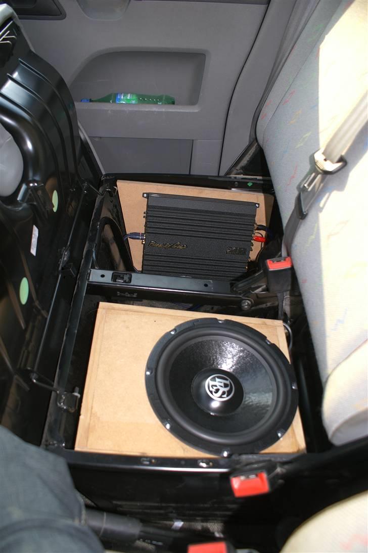 Bilstereo firmakassen med boom boom billede 8