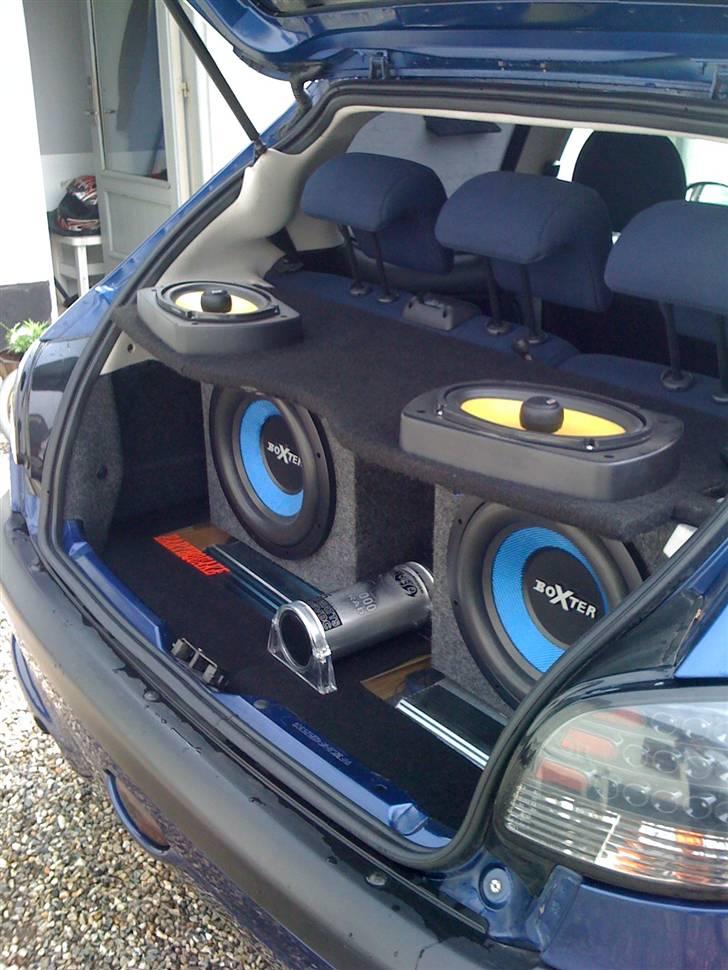 Bilstereo Audiio system i 206 billede 7