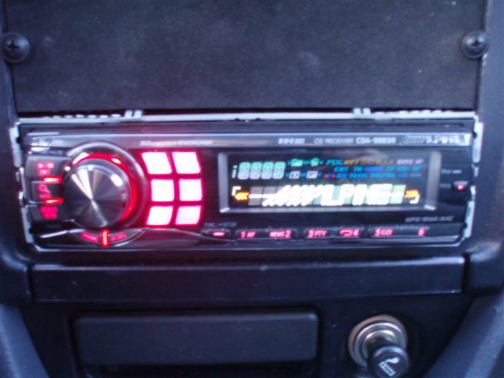 Bilstereo Komplet Earthquake (Solgt billede 2