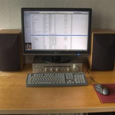 Computeranlæg Jamo E 610