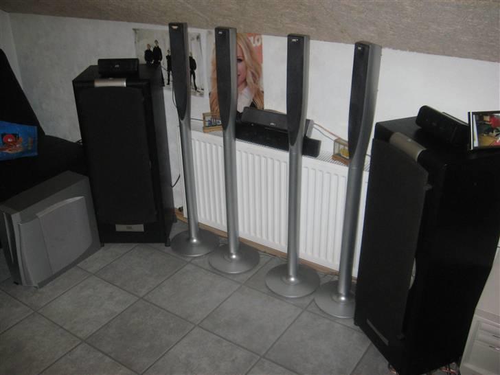 Musikanlæg Mine højtalere :) - s312 mit surround anlæg og JBL´eren billede 3