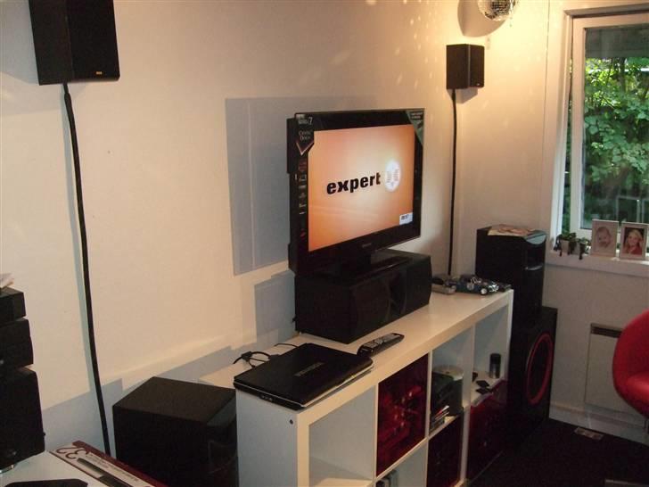 Hjemmebiograf Yamaha & Cerwin Vega billede 16