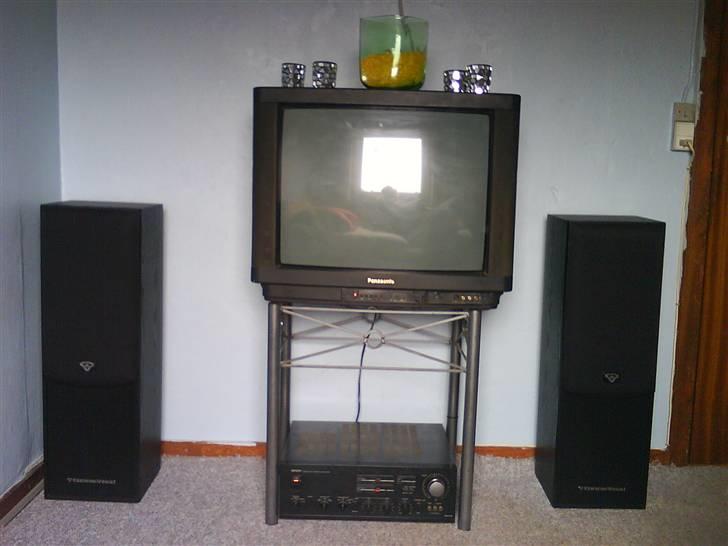 Musikanlæg Cerwin Vega solgt - Overblik med frontstof billede 4