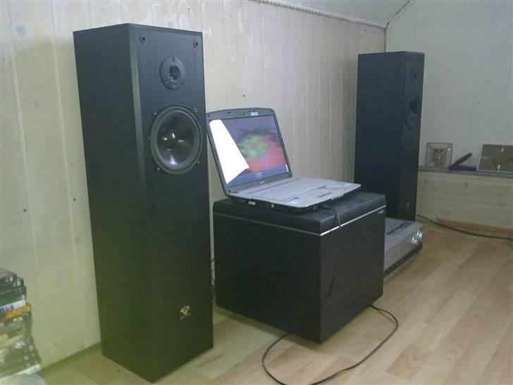 Musikanlæg CV, Jamo, Panasonic  billede 1