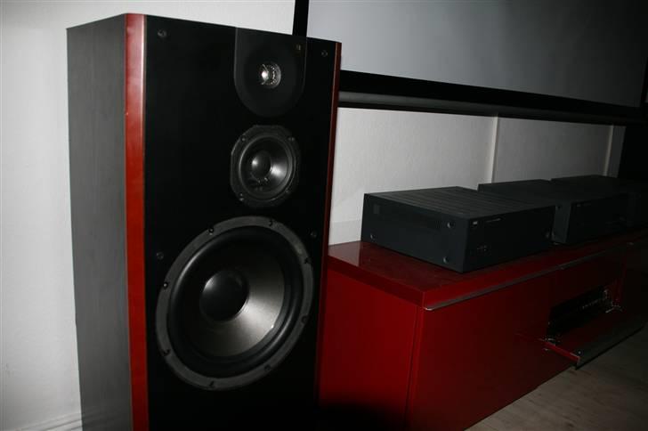 Hjemmebiograf 92", NAD og Dali - Enhederne i JBL´erne. billede 13