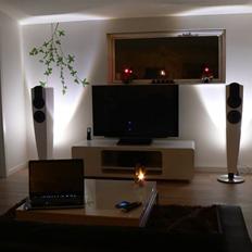 Hjemmebiograf og HiFi i kolonihavehuset