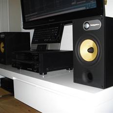Hjemmebiograf B&W/Onkyo/Panasonic