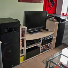 Musikanlæg Cerwin Vega Harman/Kardon -Solgt-