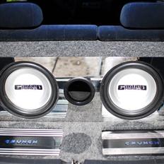 Bilstereo Komplet crunch lyd -